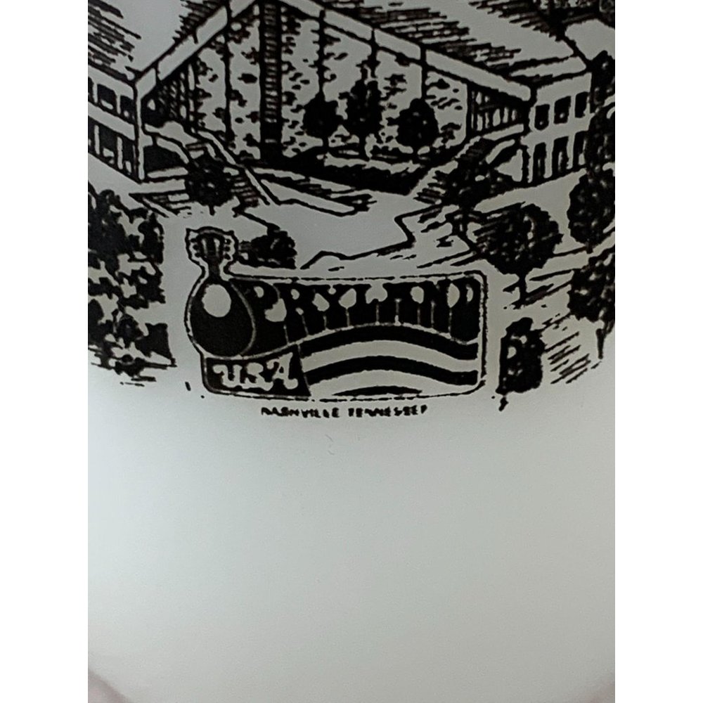 Vintage Grand Ole Opry House Footed Milk Glass Mug - Picture 3 of 7